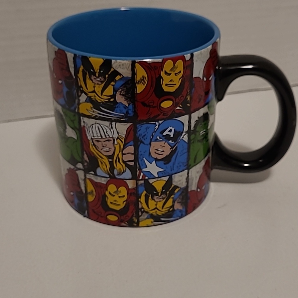 ⭐️Marvel Comics Superheroes Ceramic XL Large Blue Black Coffee Tea Cup M…